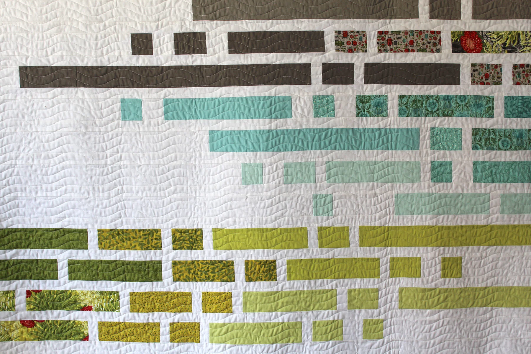Equalizer (printed booklet) Quilt Pattern by Robin Pickens, Double or Full Size - Image 4