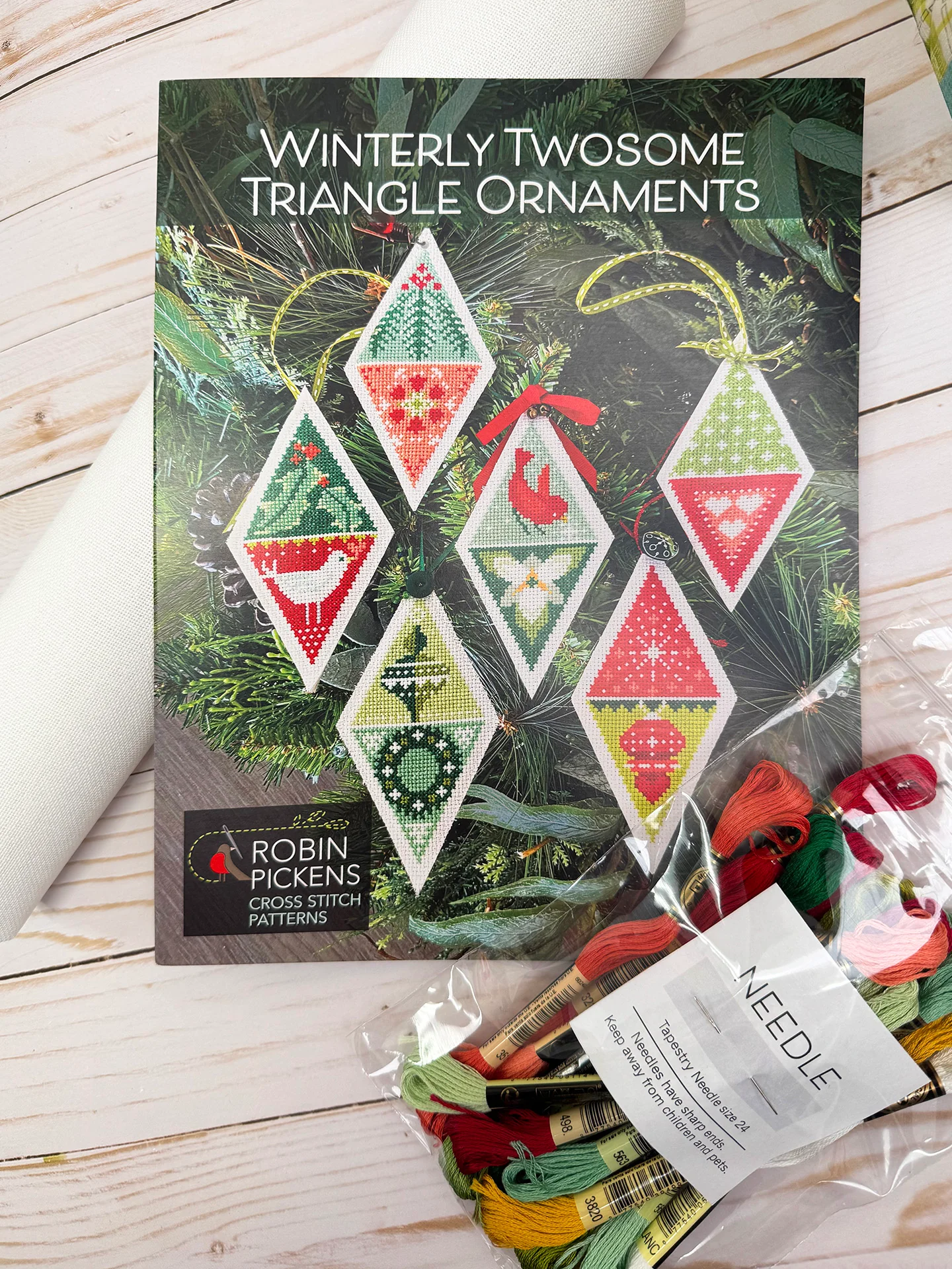 Winterly Twosome Triangle Ornament KIT - Image 2