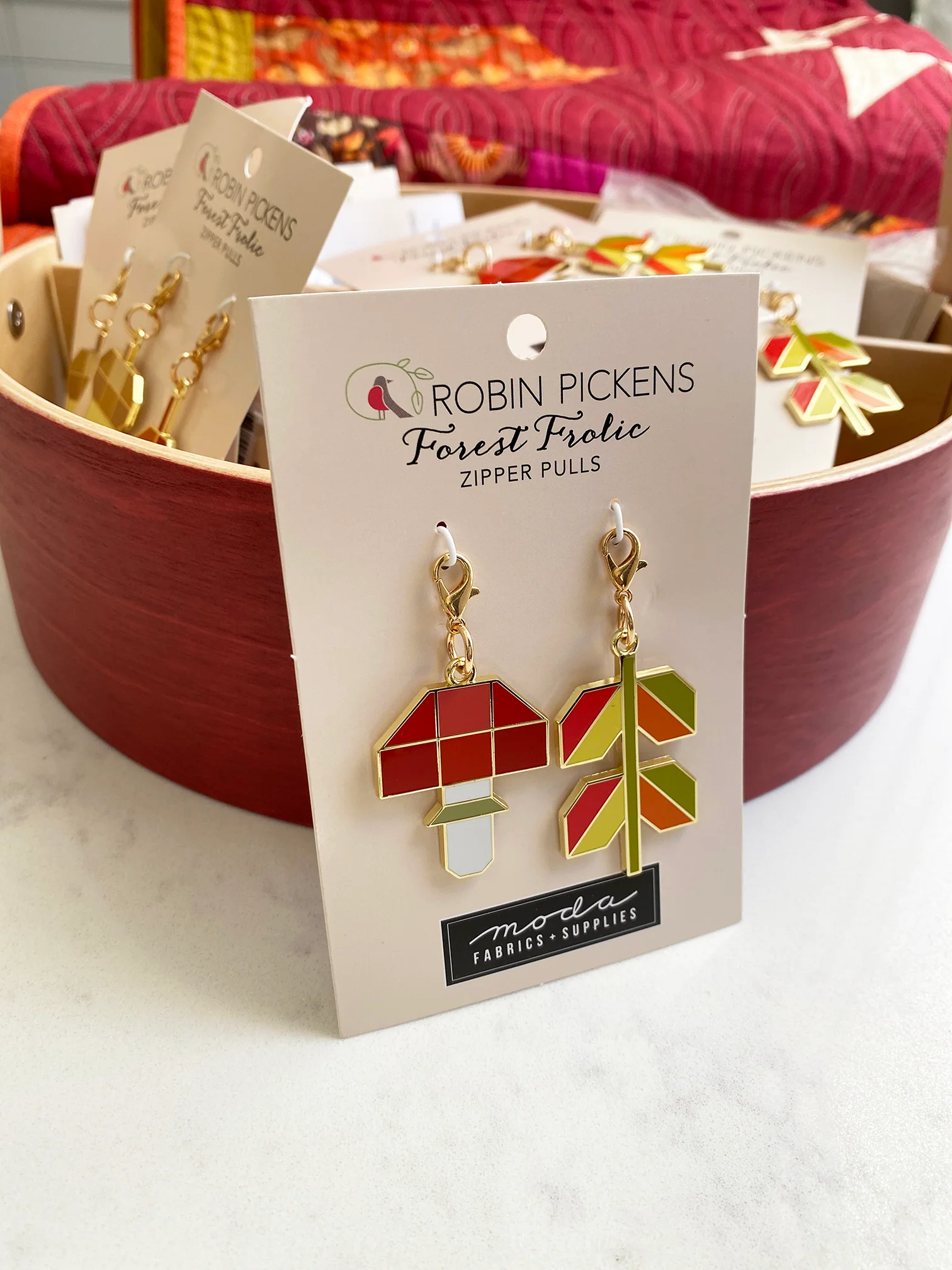 Zipper Pulls- Forest Frolic SET of two PAIRS: acorn/oak leaf and mushroom/leaf stalk - Image 4